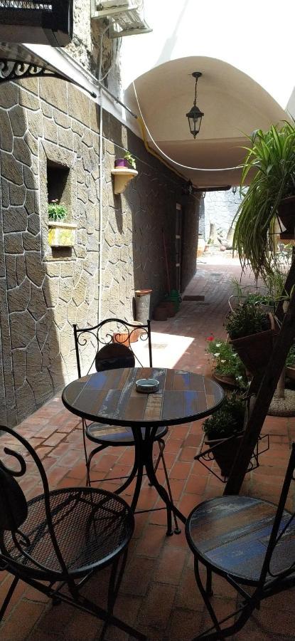 Casa Romeo Adrano Exterior foto
